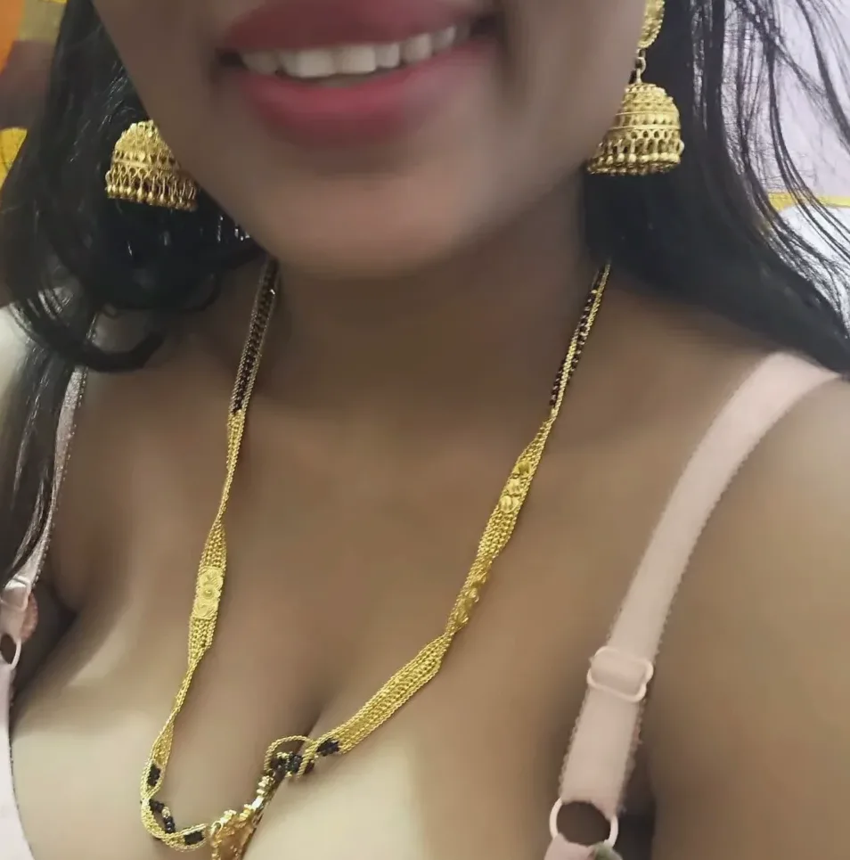 Ines, 30