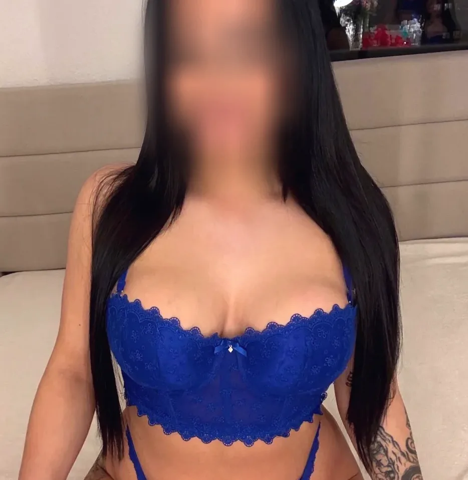 Marlene, 24