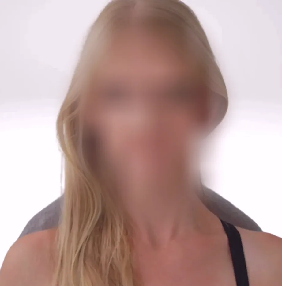 Marlene, 37