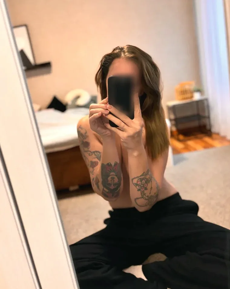 Nour, 38